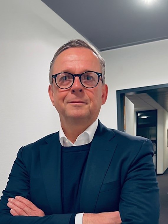 In meiner Rolle bei Caverion setze ich mich täglich für Nachhaltigkeit im Bereich Supply Chain ein.…